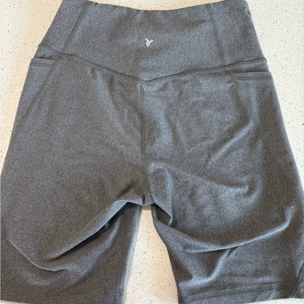 OLD NAVY-Gray Women's Biker Shorts - Picture 2 of 3